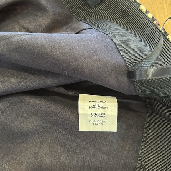 J Crew 100% Cotton Pencil Skirt. Size 0 - Picture 6 of 6